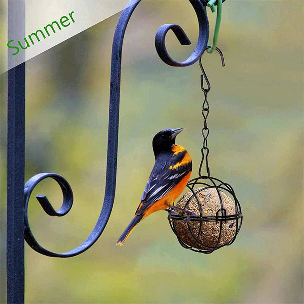 Round Shape Metal Bird Feeders Hanging Bird Food Holders for Attracting Woodpecker Robi