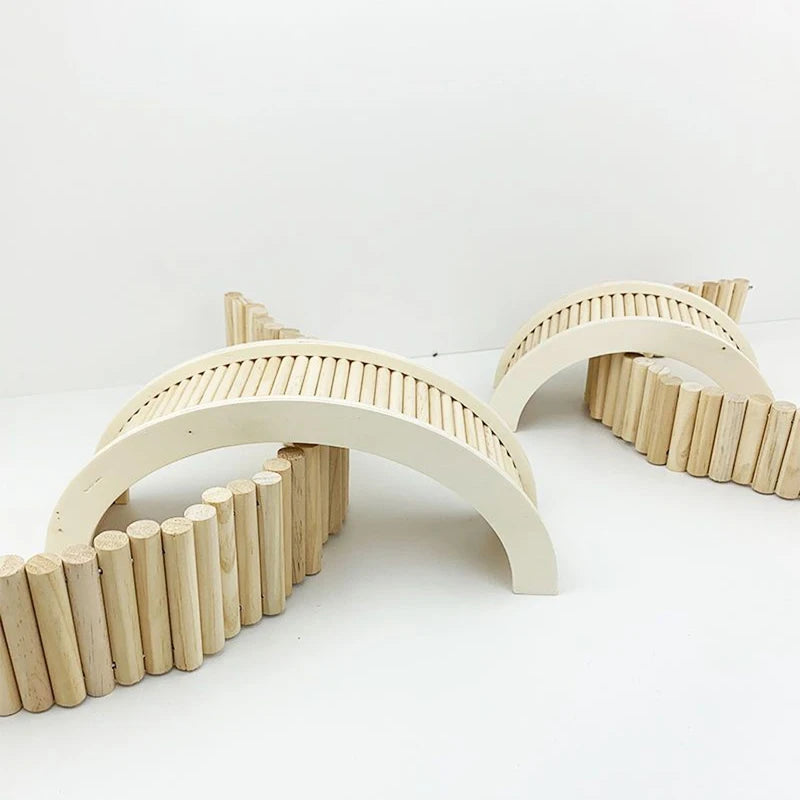 Hamster Wooden Climbing Ladder – Anti-Slip Bridge for Guinea Pigs & Small Animals (S/M/L)