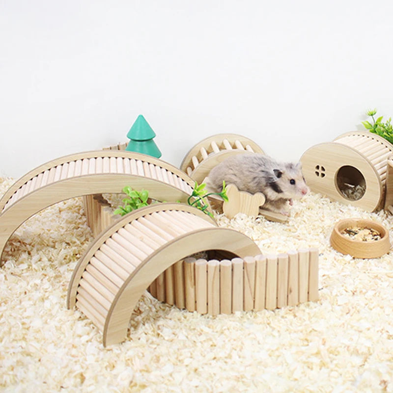 Hamster Wooden Climbing Ladder – Anti-Slip Bridge for Guinea Pigs & Small Animals (S/M/L)